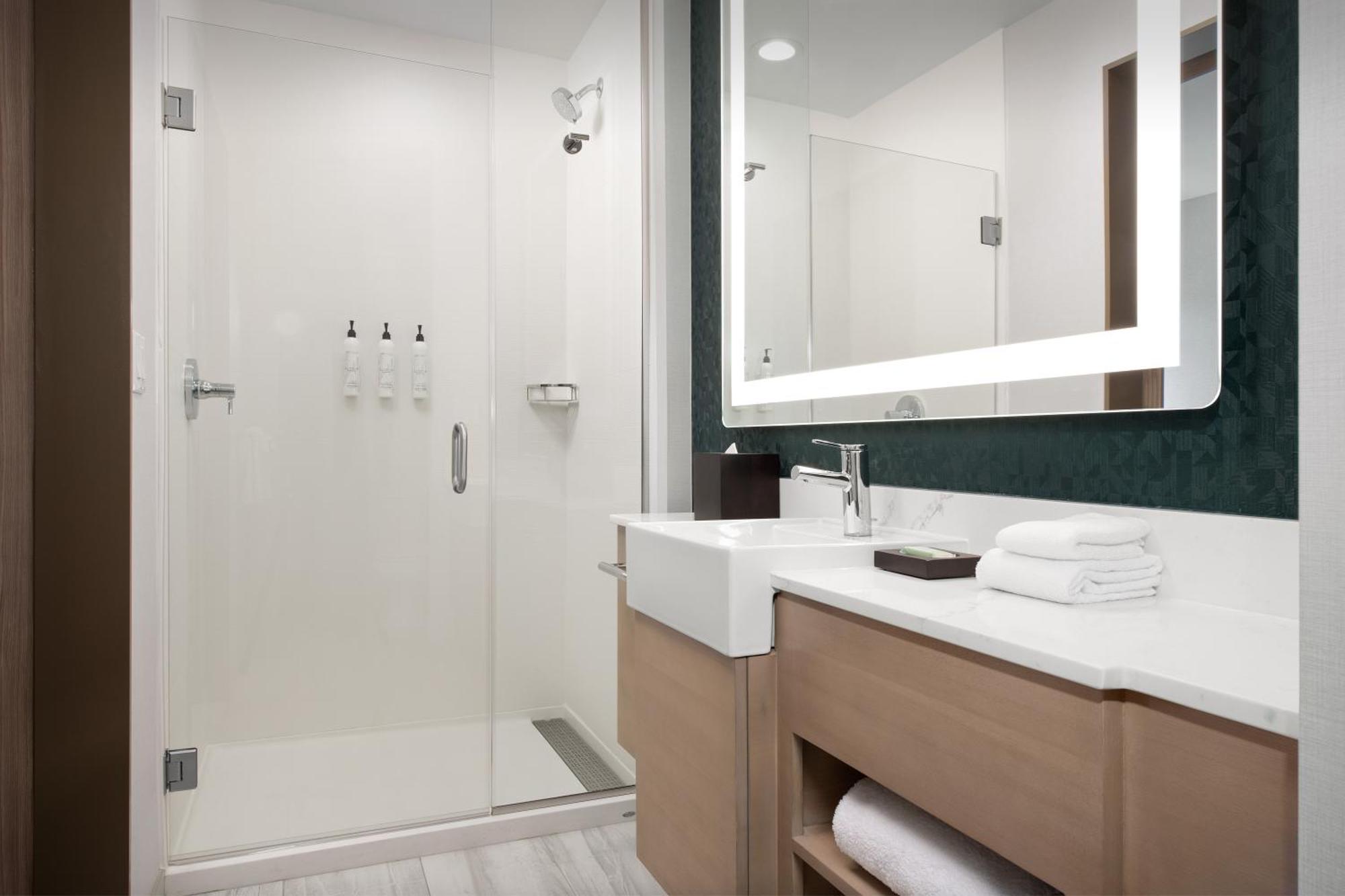 Springhill Suites By Marriott サンドポイント エクステリア 写真