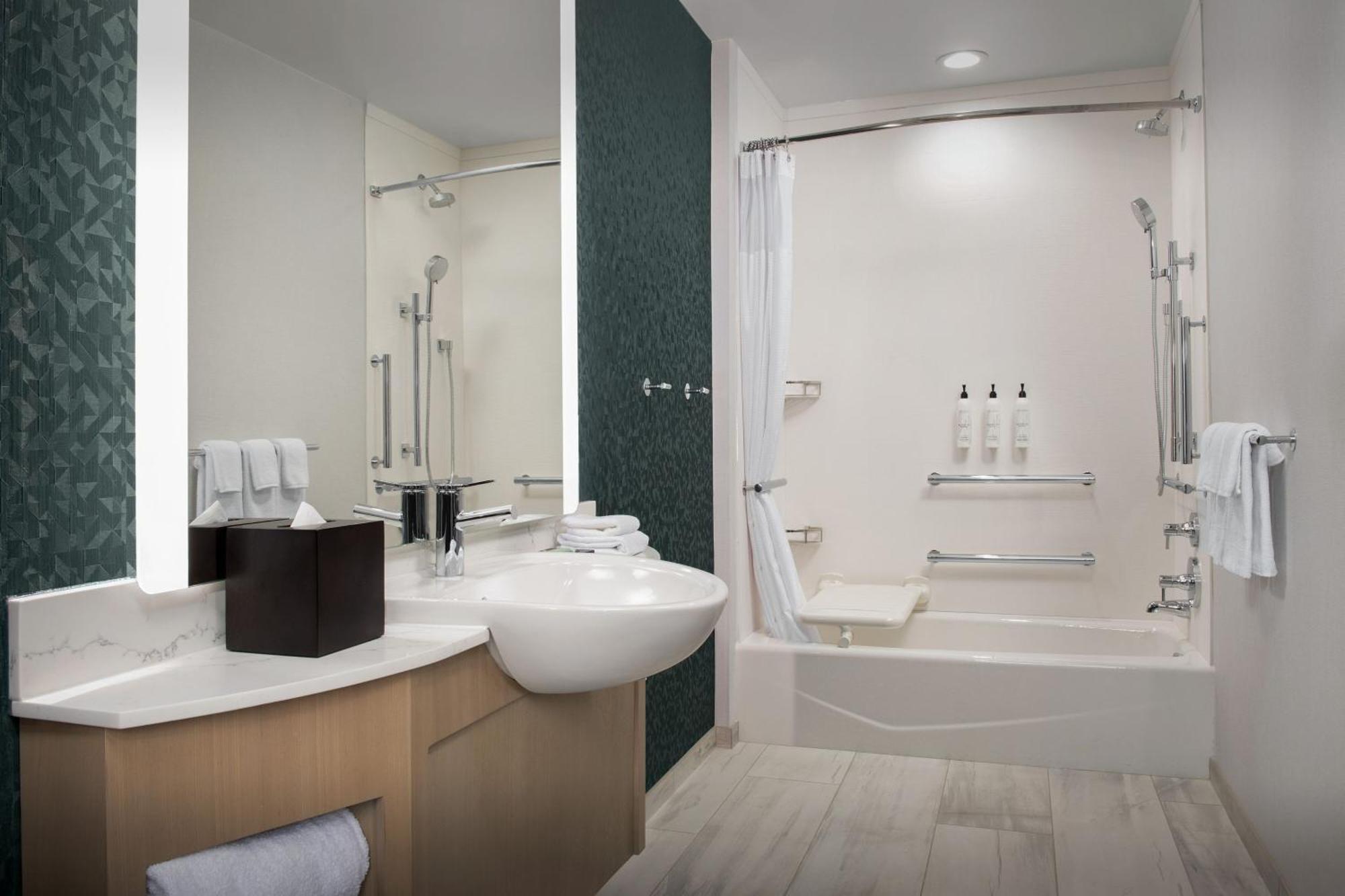 Springhill Suites By Marriott サンドポイント エクステリア 写真