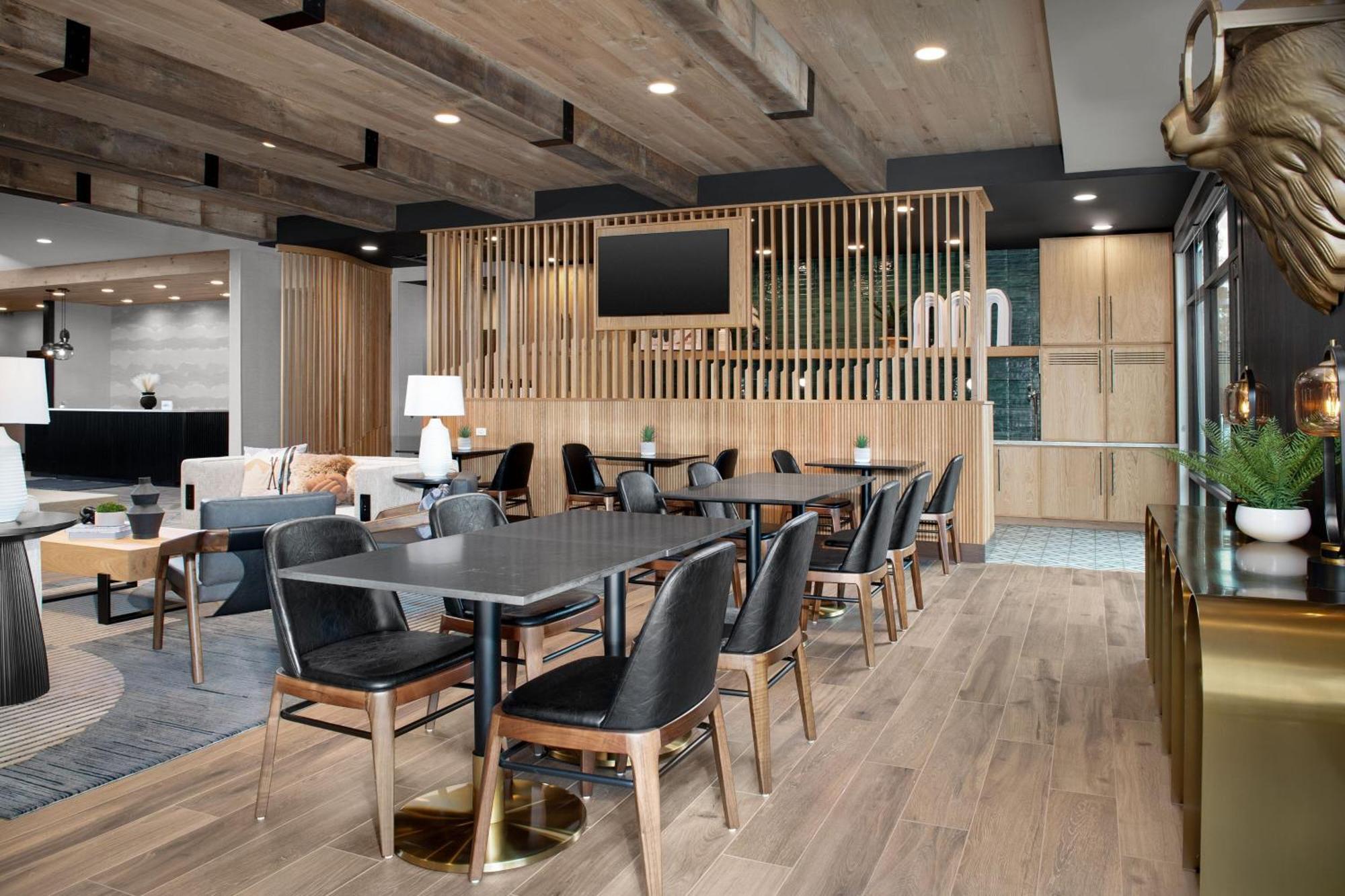 Springhill Suites By Marriott サンドポイント エクステリア 写真